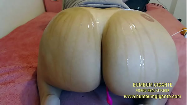 Esqueci a janela aberta e meu vizinho me viu com a bunda para cima - - Participe dos meus V&iacute_deos