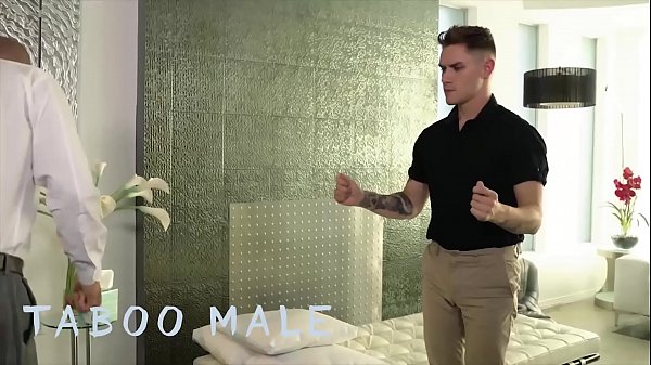 Super Daddy-Therapeut (Jack Dyer) nach einer Sitzung geheilt (Zak Bishop) – Taboomale