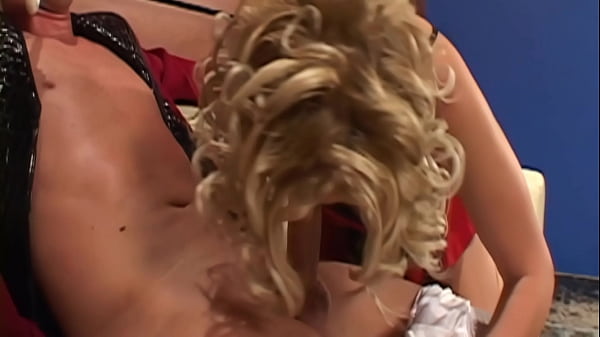 Hannah Harper is a ravishing MILF with three perfect holes for fucking and a desire to do...