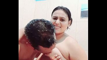 Desi phòng tắm tình dục