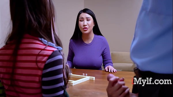 Ein Universum, in dem meine Stieftochter eine Hure ist! - Alexia Anders, Suki Sin, Wendy Rain